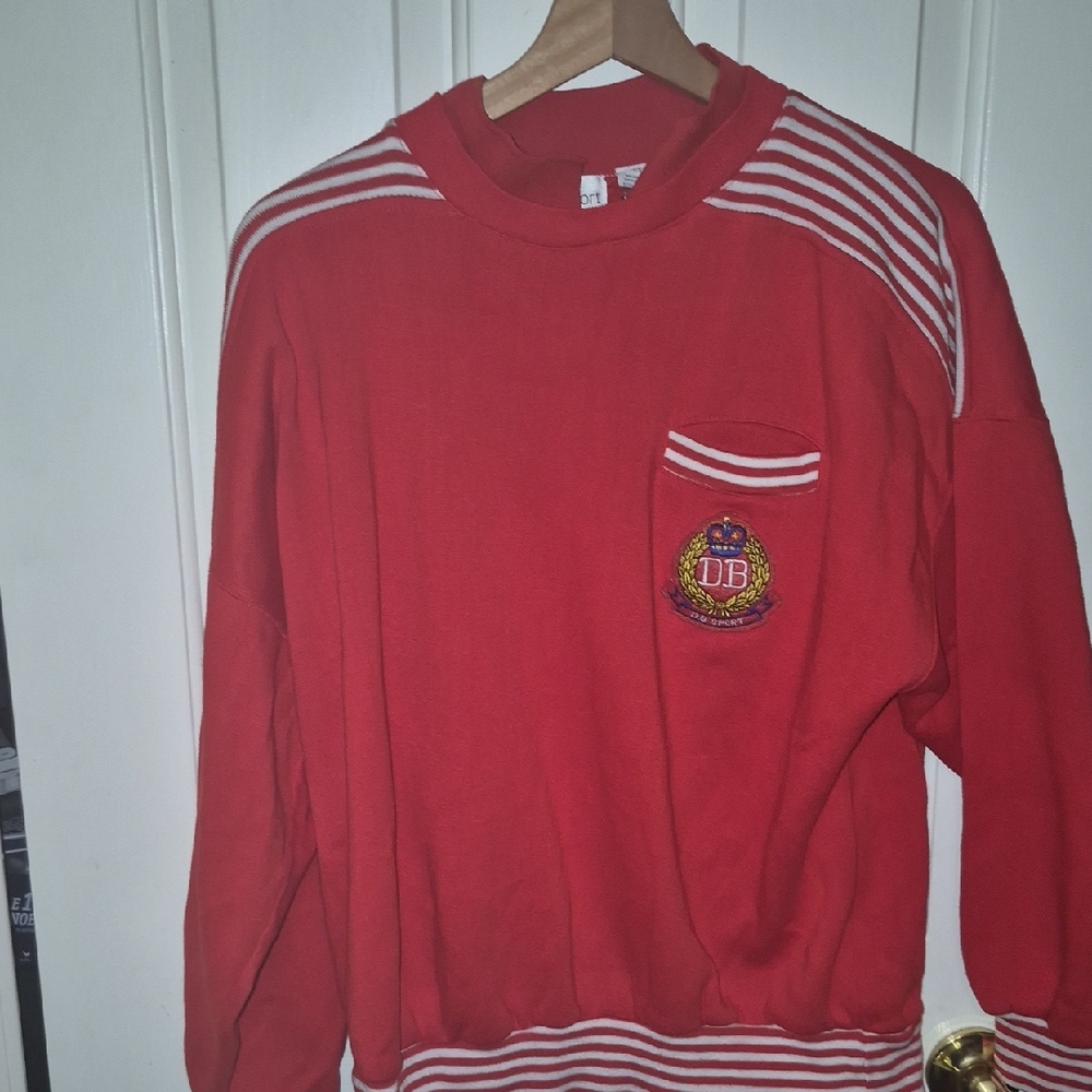Vintage Red DB Sport By David Benjamin Size Large Sweater with Embroidered Logo